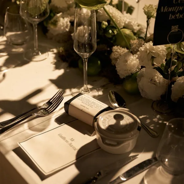 Centre de table et dressage floral de mariage par ROZFLEURS